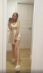 This obedient slut bunny_secrets01 wants to be punished by daddy and part 1041