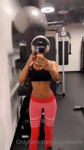 Can you find my waist it s so tiny and perfect