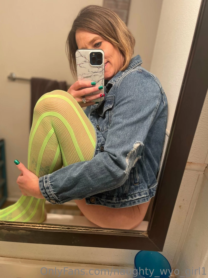 Neon green or black fishnets comment for neon green for black part 1 