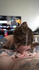 Ich gebe blowjobs mit leidenschaft vergiss nicht mir zu schreiben wenn