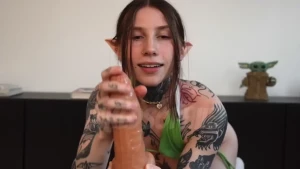 Ich liebe fette dildos und ich liebe fette schw nze aber noch mehr