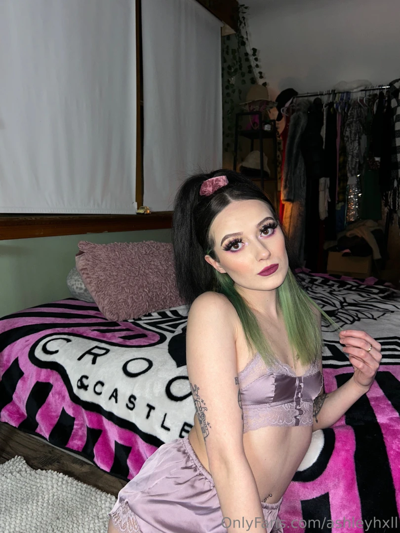 A little valentines day glam plus a few bonus pics part 3 