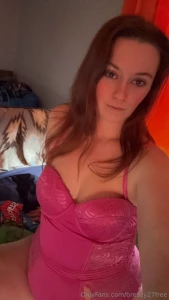 Pretty in pink part 1807