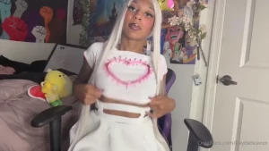 Happy tuesday from your fav ghost girlie are you a vip so you can