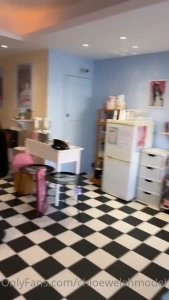 Some behind the scenes shots from a pin up shoot i did this weds i ve