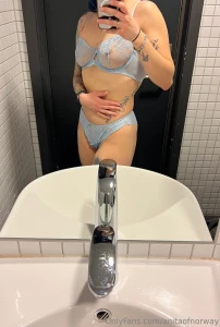 Hva er under uniformen i dag tro part 1