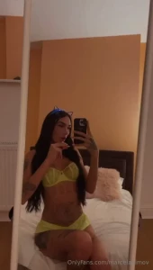 Available to sext or video call