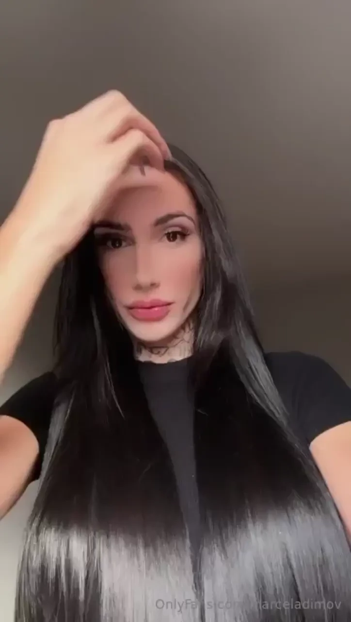 I feel pretty wanna video call with me 