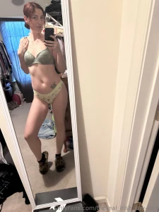 What s your take on long legs and cute tits