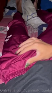 Te gusta como me toco toda la pija