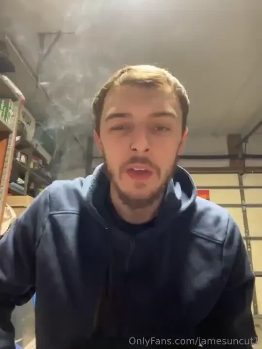 Smoke fetish degradation 