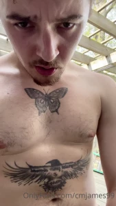 jamesuncut1 - Showing off my sweaty body 