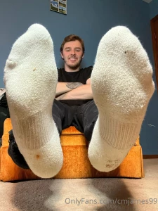 Nothing like a freshish pair of white nikes