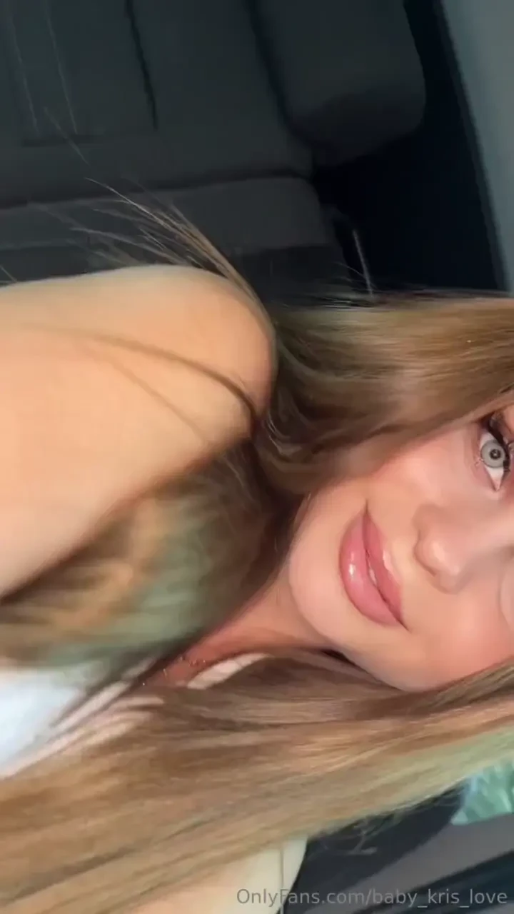 Self-love has entered the chat room 