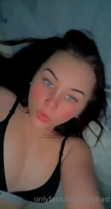 Who wants to seriously buy some content i m really getting sick of