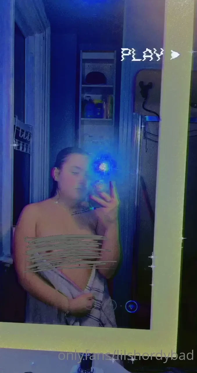 I just showered so i m so i m pretty wet if you wanna see my wet body part 1 