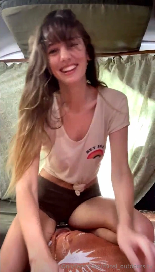 I did my first ever live stream today on my vip page i was so nervous part 1 