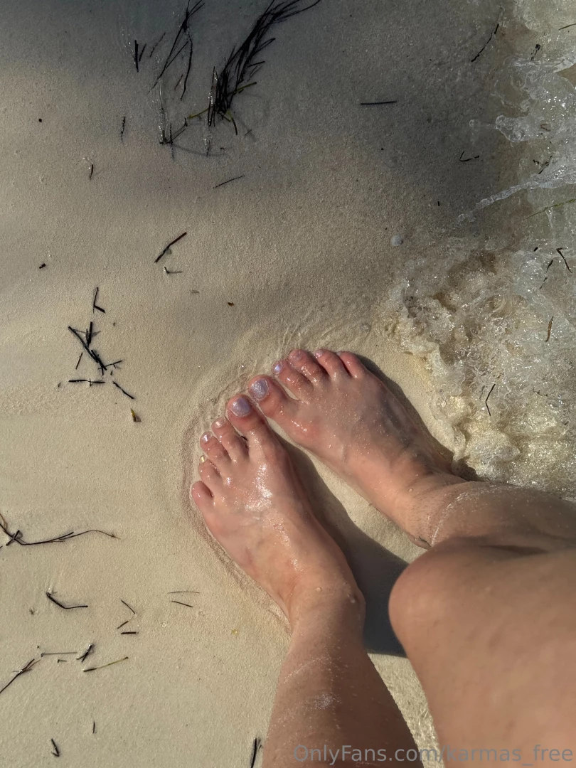 Cancun 2025 photo dump lots of tits toes and ass it was a very sweaty part 3 
