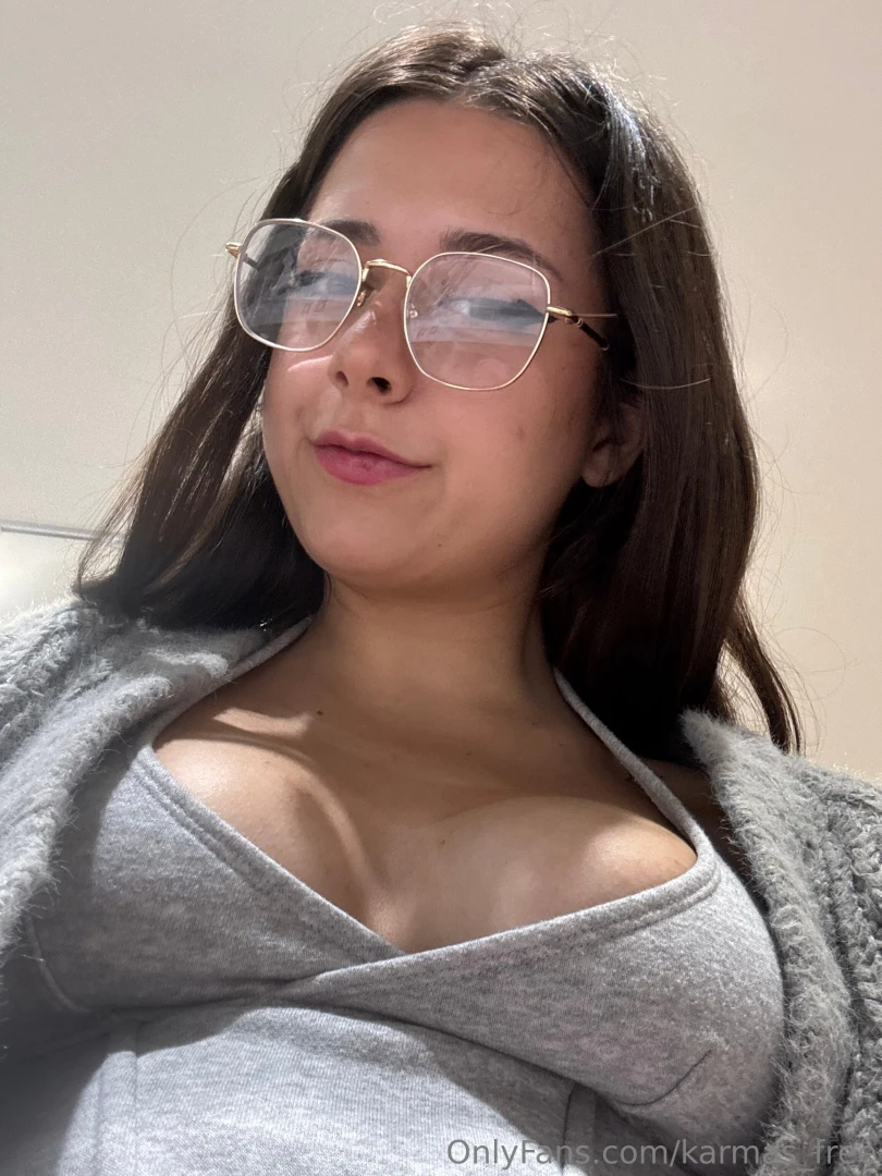 Mani pedi for princess part 1 