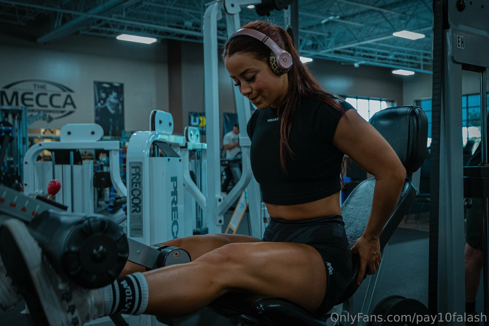 Crushed leg day now come admire the gains 