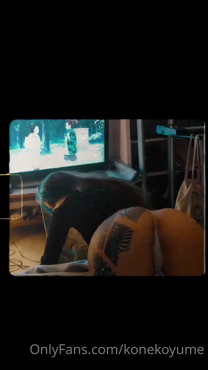 Pov we re watching anime but the volume is too low 