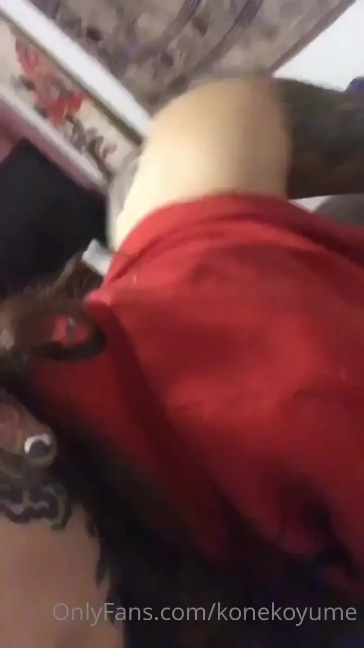 Can you face fit under there can you take me 