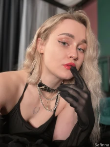 I m waiting while you invite me on a date horny boi blonde fyp free part 1