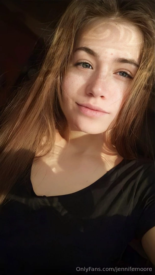 Click here - honeyfox888 this cutie is online and horny show her some part 98 