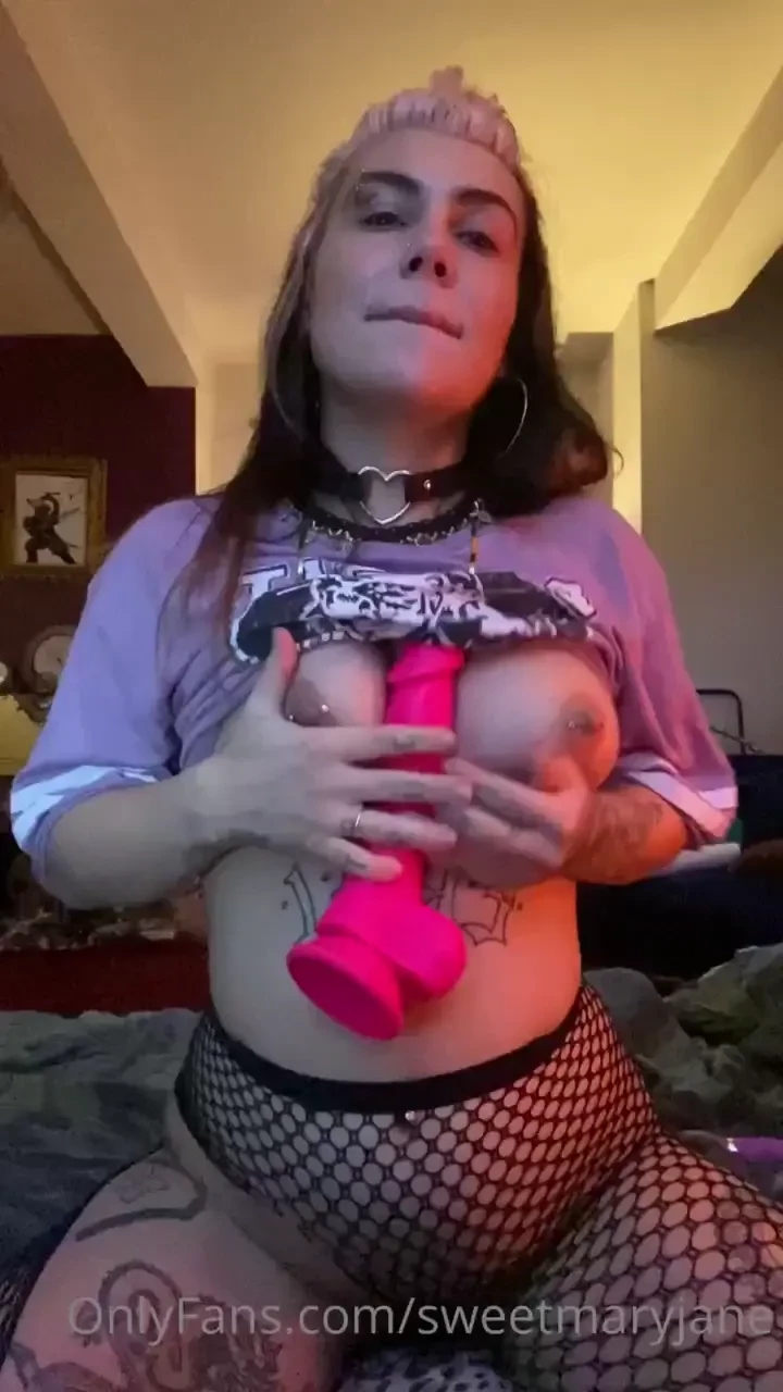 Wanna see the full 9 minute video check your inboxes part 3 