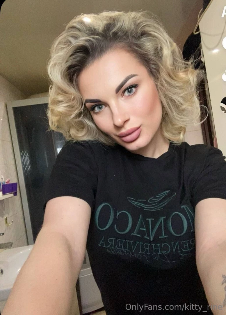 Hey baby are you ready for something super naughty i have a surprise 