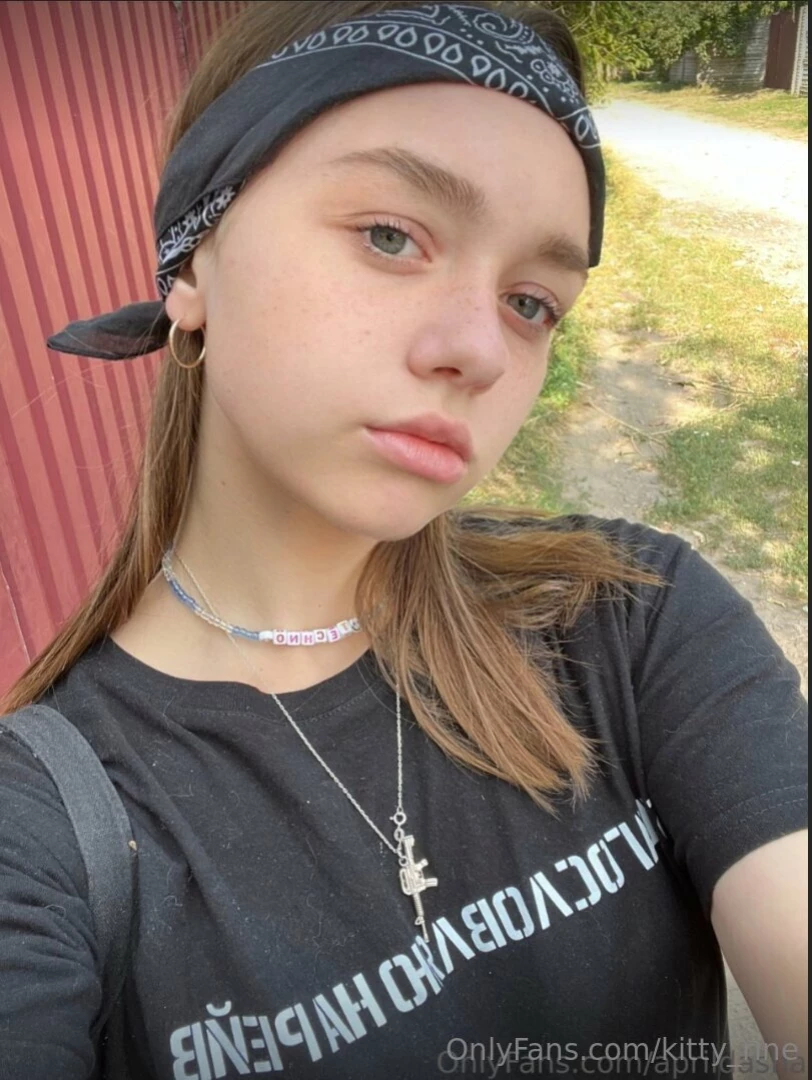 Free page - aprildasha she s a real sex nympho aprildasha she ll suck part 42 