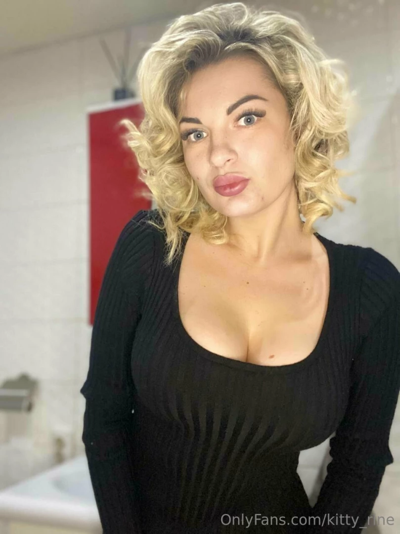 How do you like me in a black dress dad 