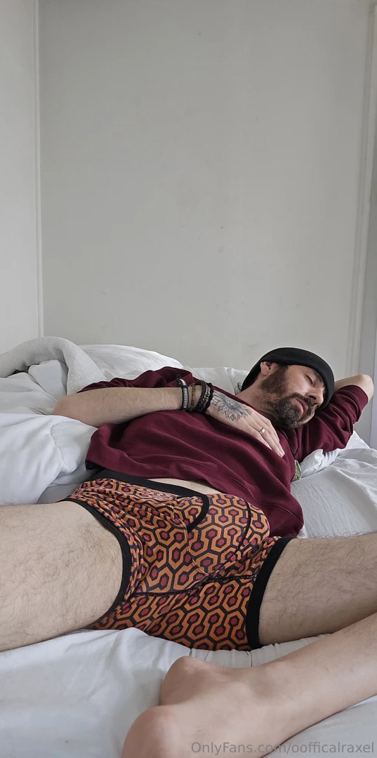 Gotta get that nap in who wants a sleeping live this week part 2 