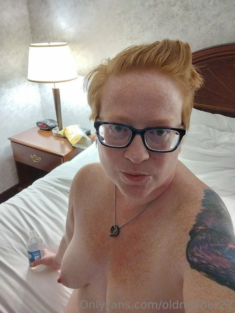 Fun night in a hotel 