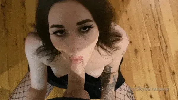 Are you guys ready to see the pussy gifs 