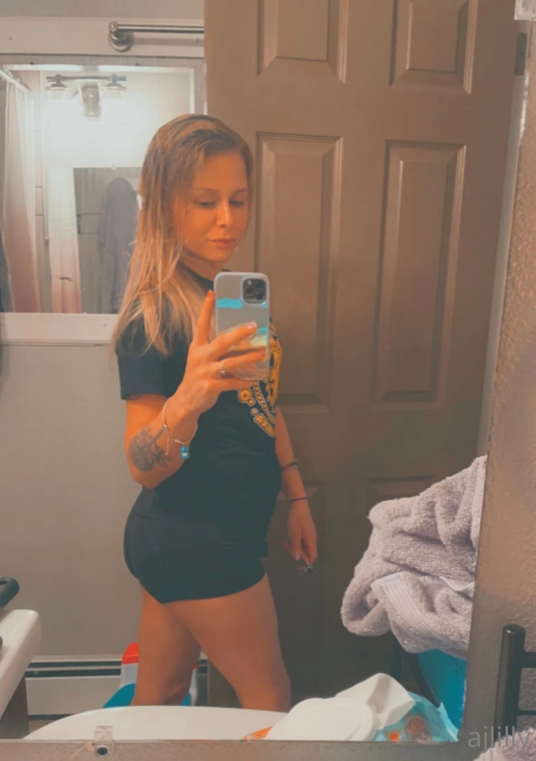 Just really love my booty and my curves part 14 