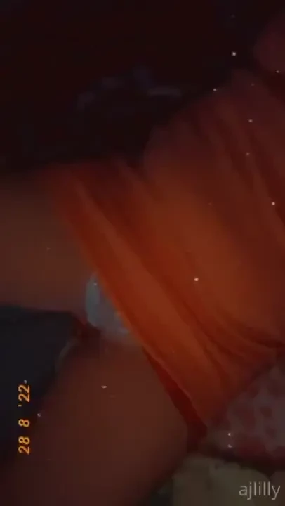 Hi boys who wants to play with me i d love to send you guys some part 2 