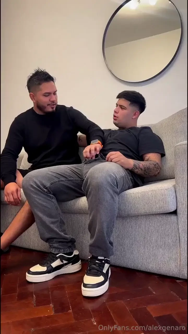 Conoc a diegogu30719778 en su visita a buenos aires me invito a lugar 