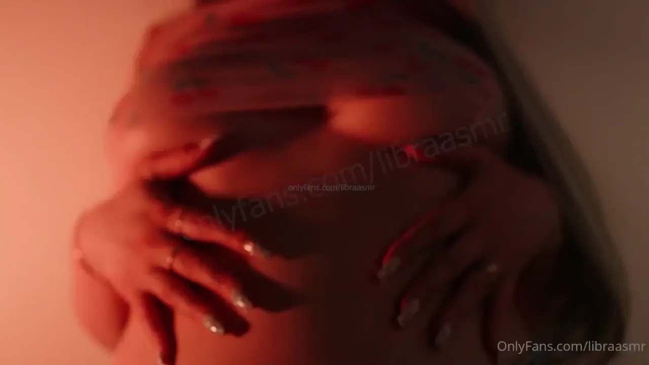 Juicy ass play part 1 