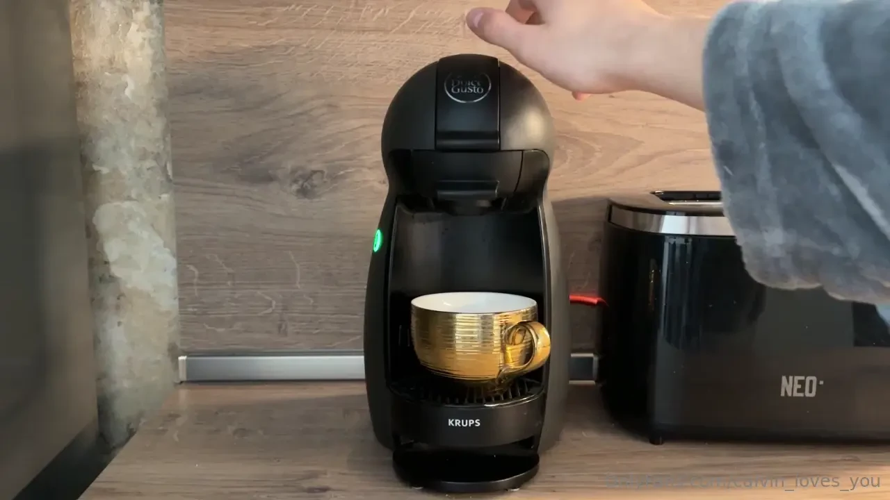 Wake up with me from bed to a morning explosion it all starts with the 