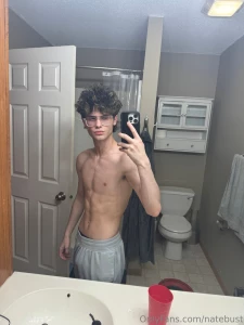 Keeping the glasses on