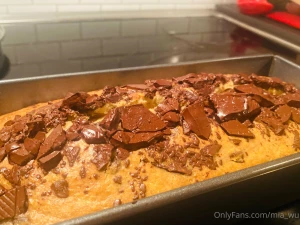 Who want some banana loafff my first attempt and im so proud of it