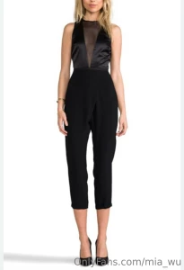 Hoouhouuu fans malgr mes rondeurs trouvez-vous que ce jumpsuit me va