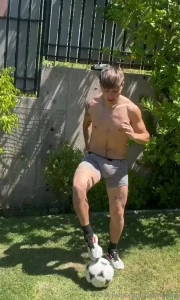 Quien quiere que le meta un gol