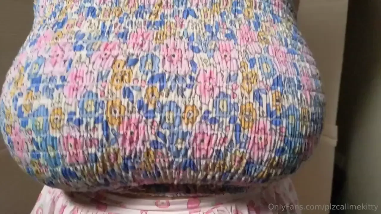 Just juggling my titties 