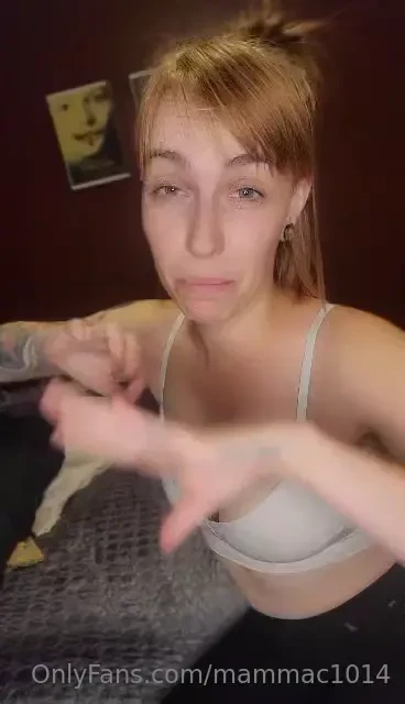 Rips my pants off me rip yogapants ripcloths 