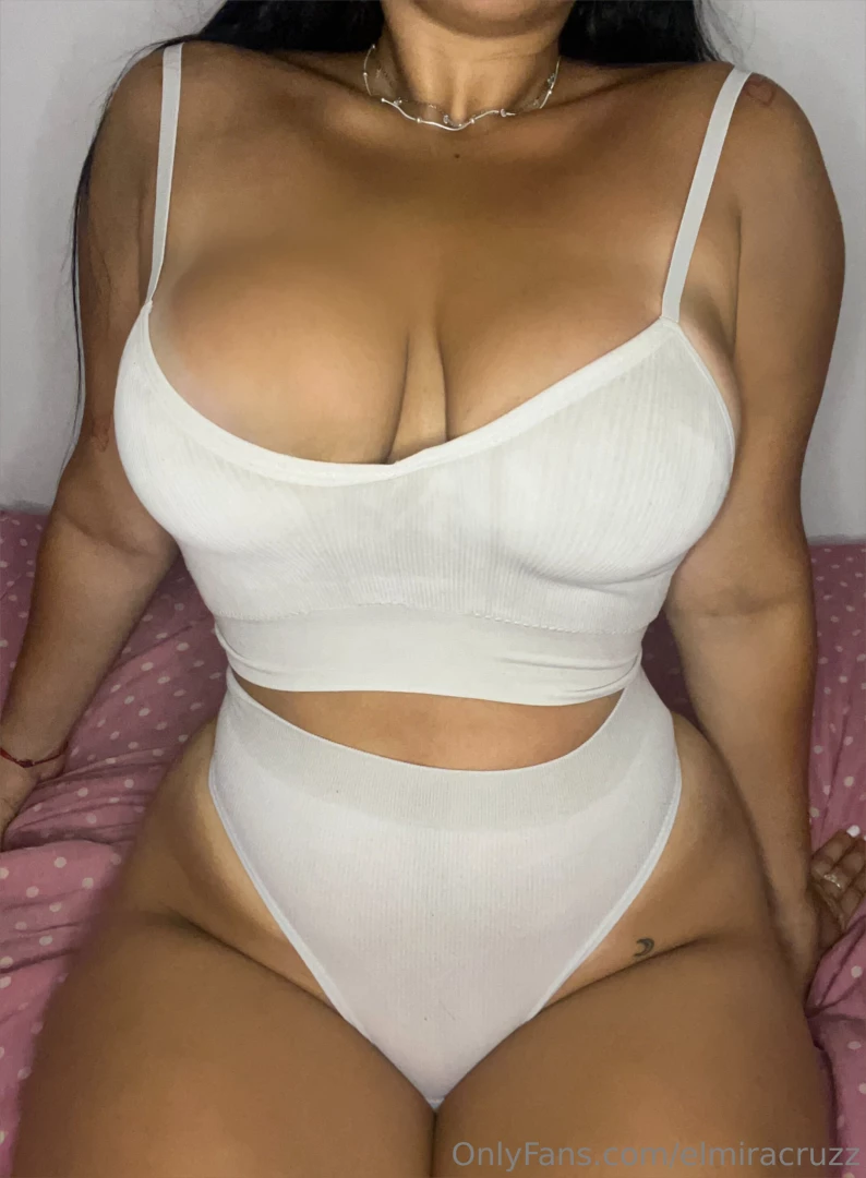 Say hi if you like this kind of pics 
