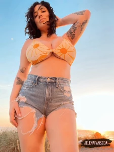 Front or back part 2901