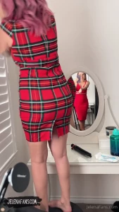 I spy with my little eye the sexy tanyatate swipe for exclusive bts