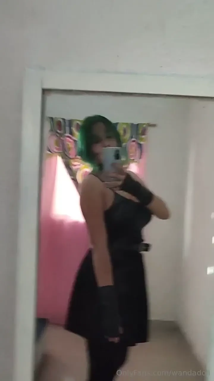 2 videos and 3 photos i m working in learn how take sexy pics with part 1 